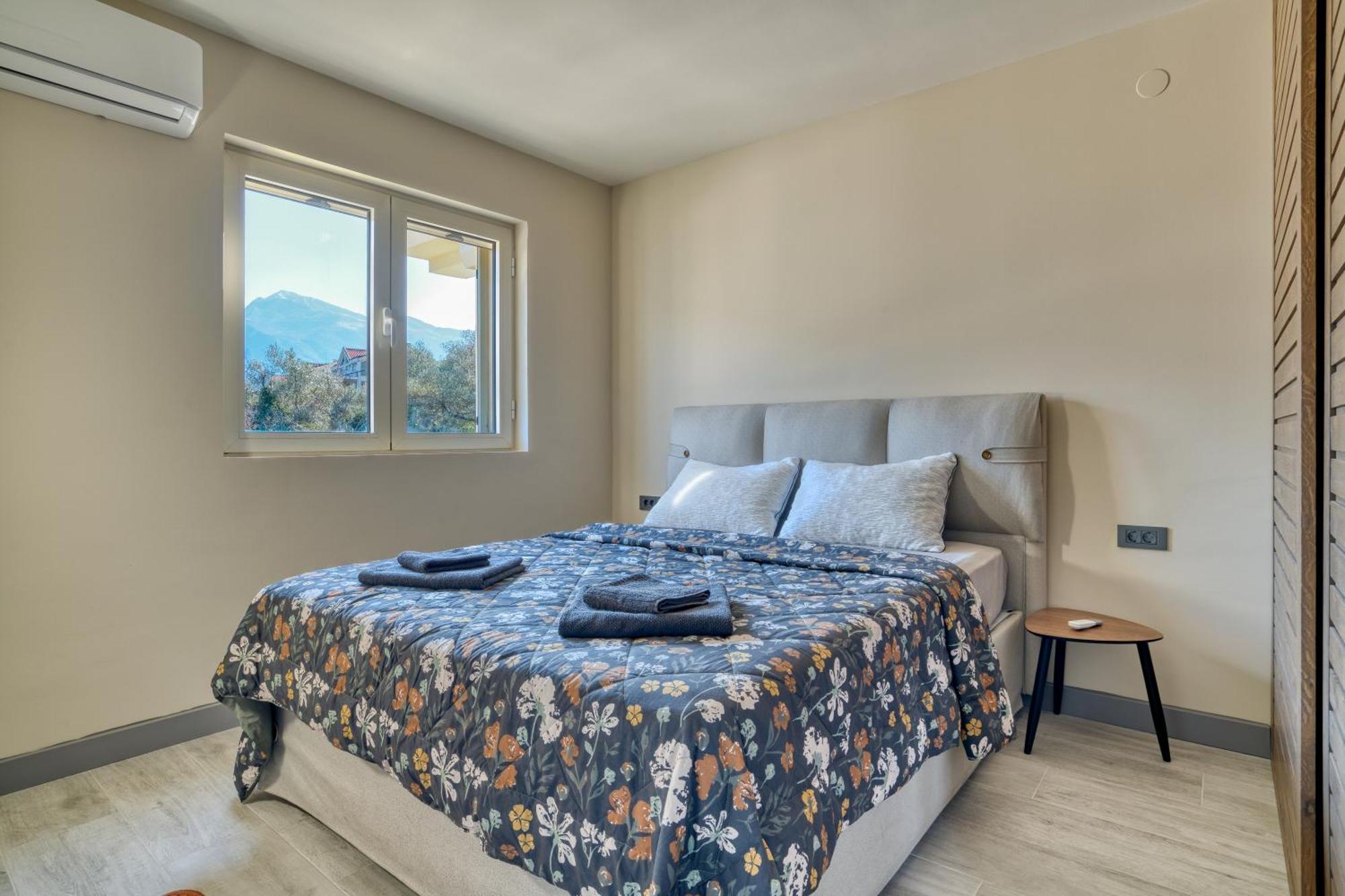 Luxurious 3-Bedroom Apartment By Mn Property Kotor Eksteriør billede