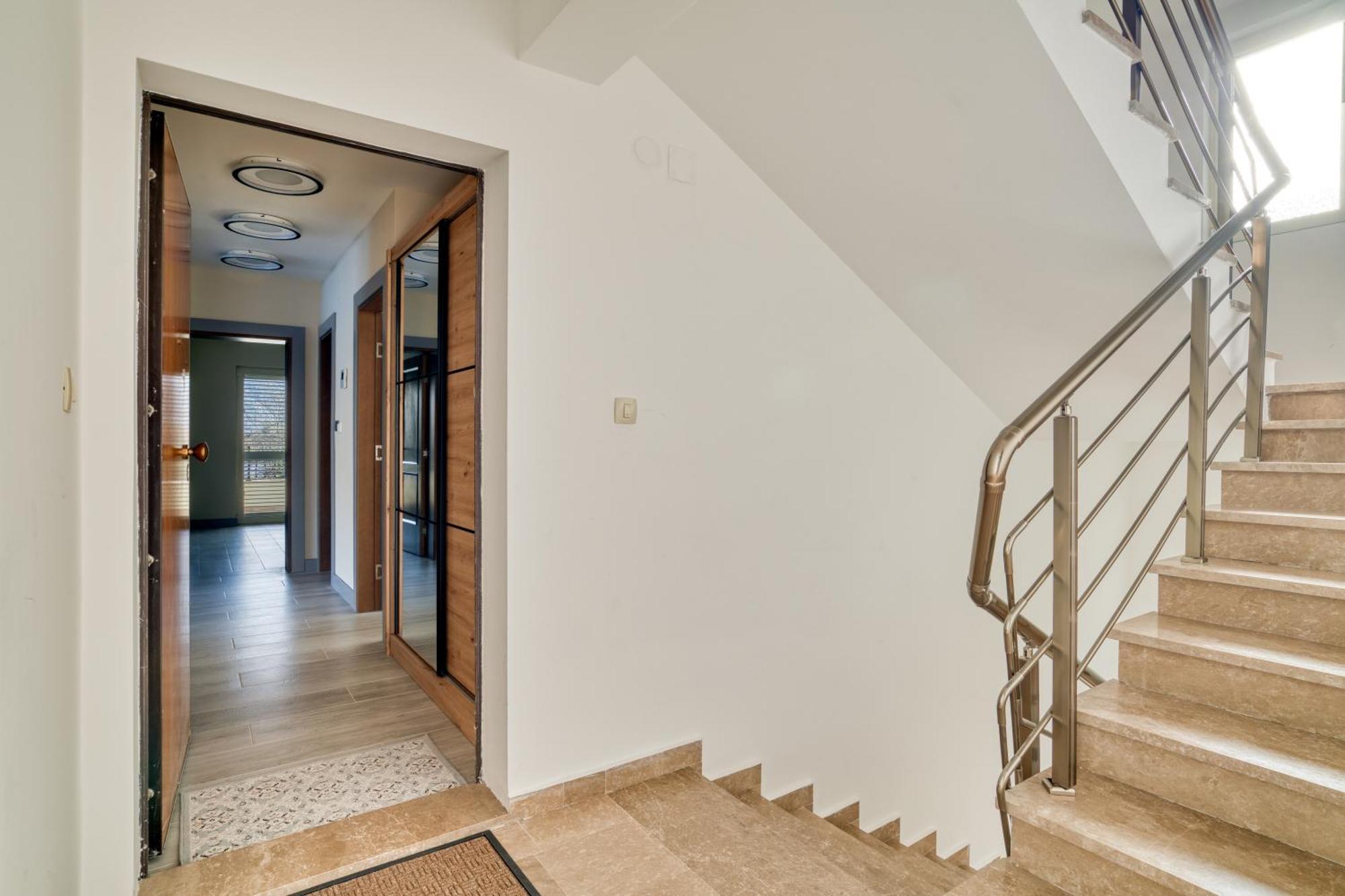 Luxurious 3-Bedroom Apartment By Mn Property Kotor Eksteriør billede